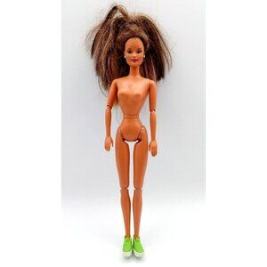 BARBIE Vtg 90s Articulated TERESA Jointed Doll Yoga Green Eyes Fingernails Shoes